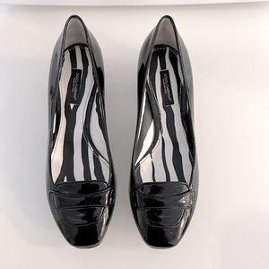 Dolce & Gabbana black patent leather loafers. Size 7.5 (37.5). Great condition!